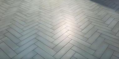 Укладка плитки елочкой